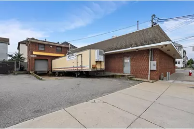 482-488 Belleville Ave, New Bedford, MA 02746 - Photo 7