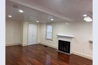 6 Oakland Cir, Wellesley, MA 02481 - Photo 3