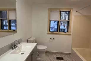 6 Oakland Cir, Wellesley, MA 02481 - Photo 9