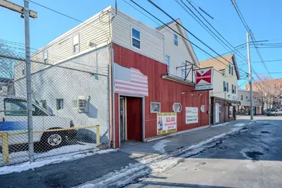 240 Essex St, Haverhill, MA 01832 - Photo 3