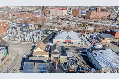 240 Essex St, Haverhill, MA 01832 - Photo 15