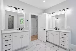 786 Main St, Hudson, MA 01749 - Photo 19