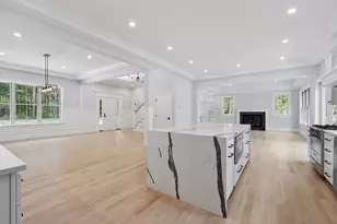 786 Main St, Hudson, MA 01749 - Photo 7