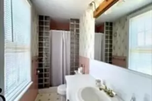 34 Wapping Rd, Kingston, MA 02364 - Photo 9