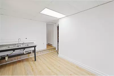 32 Worcester, Charlton, MA 01507 - Photo 7