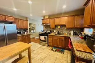 7 Rice, Brookline, MA 02445 - Photo 7