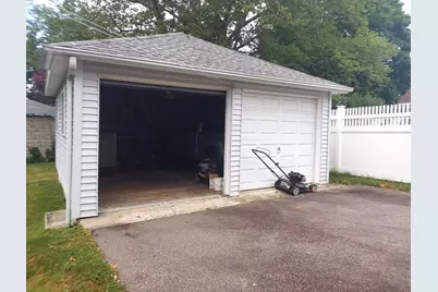 108 Garden St, Fall River, MA 02720 - Photo 23