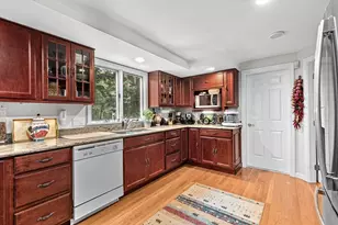 301 Winch St, Framingham, MA 01701 - Photo 5