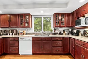 301 Winch St, Framingham, MA 01701 - Photo 9