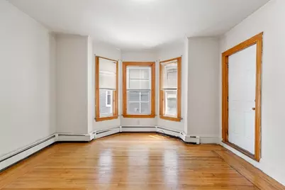 105 Lawton Ave, Lynn, MA 01902 - Photo 5