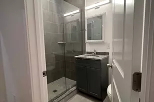 52 Washington Ave, Chelsea, MA 02150 - Photo 5