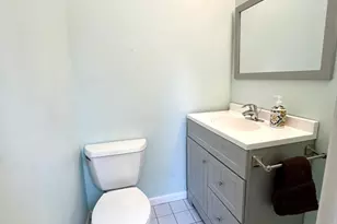 1094 Centre St, Newton, MA 02459 - Photo 15