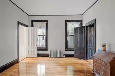 42 Highland St #2, Lowell, MA 01852 - Photo 7