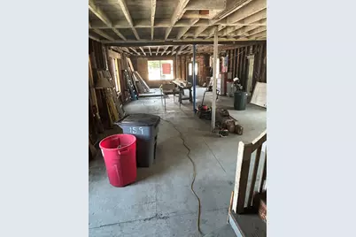 15 Winthrop St, Holliston, MA 01746 - Photo 9