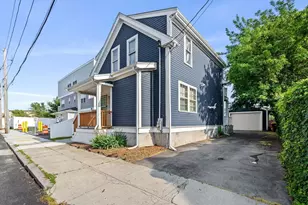 883 Grinnell St, Fall River, MA 02721 - Photo 3