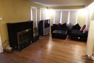 12 Carroll St, Springfield, MA 01108 - Photo 9