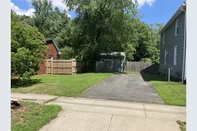 55 Mandalay Rd, Springfield, MA 01118 - Photo 7