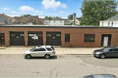 41 N Summer St, Holyoke, MA 01040 - Photo 17