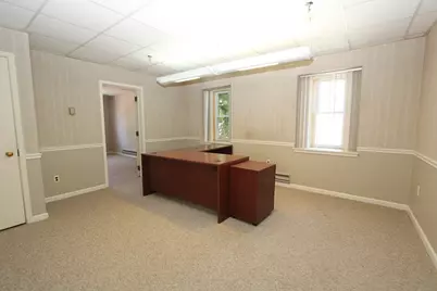 7 Henry St, Worcester, MA 01604 - Photo 21