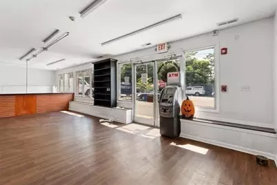 10-12 Vernon St, Wakefield, MA 01880 - Photo 5