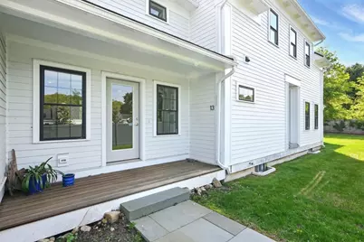 13-15 Vista Ter, Amherst, MA 01002 - Photo 3