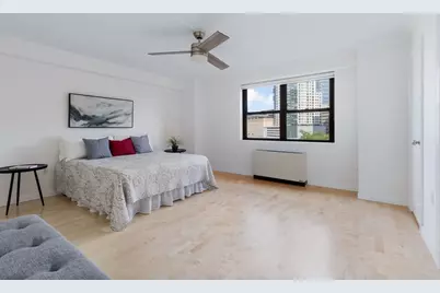 6 Whittier Pl #7E, Boston, MA 02114 - Photo 17