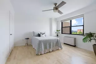 6 Whittier Pl, Boston, MA 02114 - Photo 21