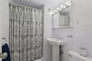 6 Whittier Pl, Boston, MA 02114 - Photo 23