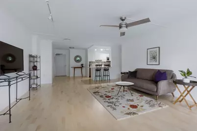 6 Whittier Pl #7E, Boston, MA 02114 - Photo 15