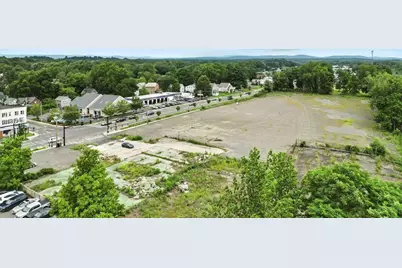 187 King St, Northampton, MA 01060 - Photo 3
