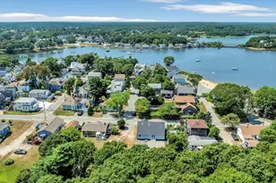 35 Locust St, Wareham, MA 02532 - Photo 25