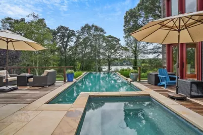 400 Barnes Road, Oak Bluffs, MA 02557 - Photo 5