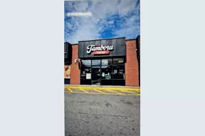 205 Broadway  Unit: 5, Lawrence, MA 01840 - Photo 1