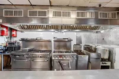 205 Broadway  Unit: 5, Lawrence, MA 01840 - Photo 11