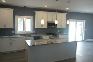 1421 Tremont St, Dighton, MA 02764 - Photo 9