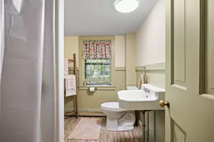 687 Main St, Wareham, MA 02571 - Photo 11