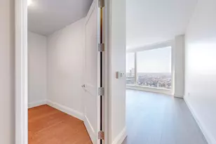 240 Devonshire St, Boston, MA 02110 - Photo 7