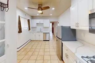 78 Fremont St, Somerville, MA 02145 - Photo 3