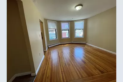 290-292 Chestnut St #1, Lynn, MA 01902 - Photo 3