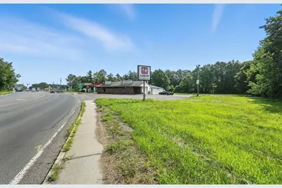 427 N Elm St, Westfield, MA 01085 - Photo 11