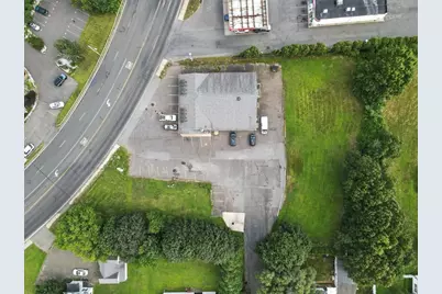 427 N Elm St, Westfield, MA 01085 - Photo 3