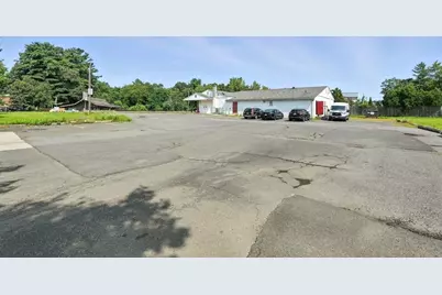 427 N Elm St, Westfield, MA 01085 - Photo 13