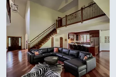 250 West  St, Lenox, MA 01240 - Photo 9