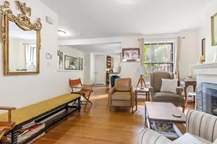 61 W Cedar St, Boston, MA 02114 - Photo 5