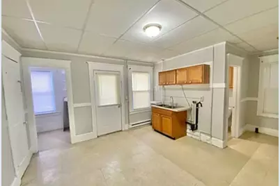 726 Chicopee St., Chicopee, MA 01013 - Photo 11