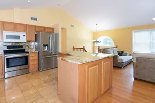 16 Sherwood Rd, Worcester, MA 01602 - Photo 13