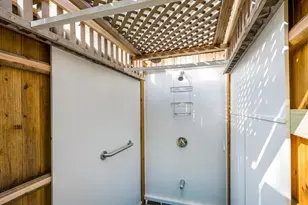 90 E Harbor Dr, Falmouth, MA 02536 - Photo 37