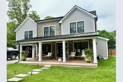 14 Bernard Circle, Tisbury, MA 02568 - Photo 1