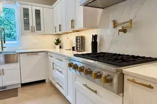 14 Bernard Cir, Tisbury, MA 02568 - Photo 11