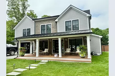 14 Bernard Circle, Tisbury, MA 02568 - Photo 1